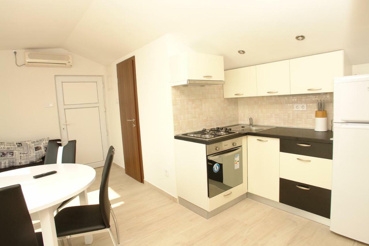 Apartmani Stambuk Mandre Extérieur photo